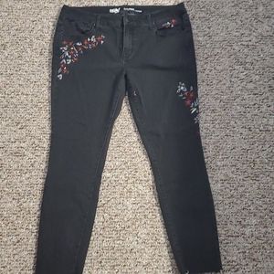 Black floral embroidered skinny jeans